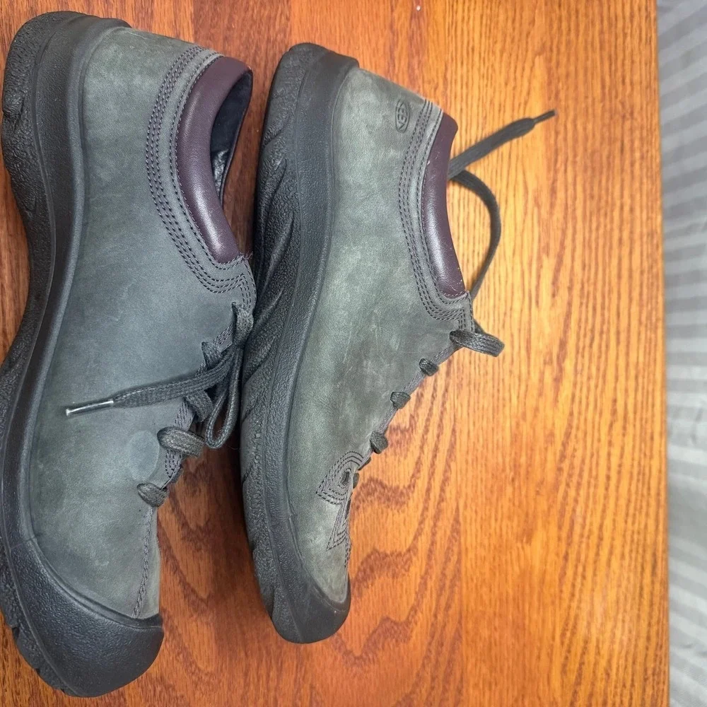 Keen Womens Green/grey Hiking Shoes size 10 outdoor adventure‎ traction gorpcore - Picture 3 of 9